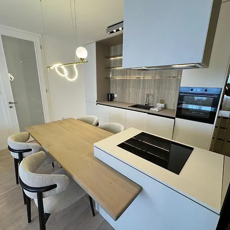 Apartmán West *