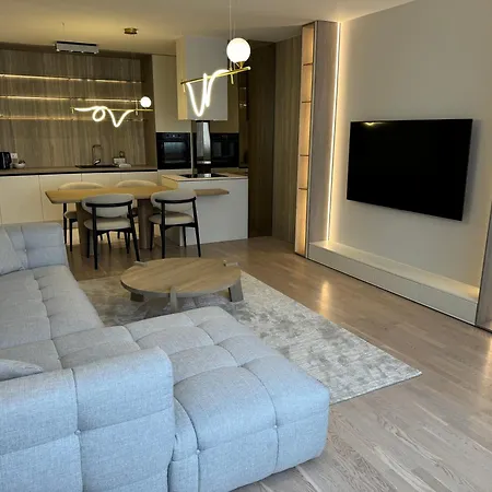 Apartmán West *